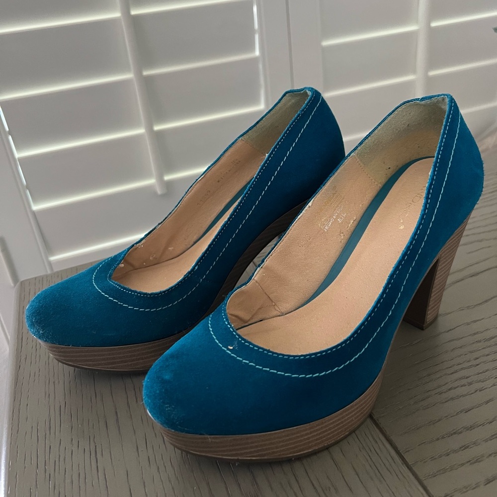 Andrea Blue Suede Heels